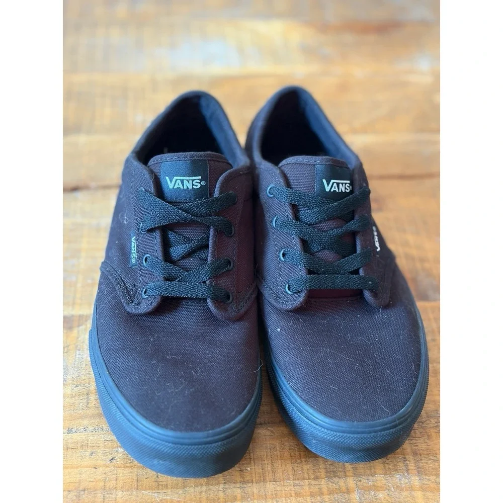 Van's Atwood Triple Black Youth 7 Sneakers Low Top Skateboarding Shoes